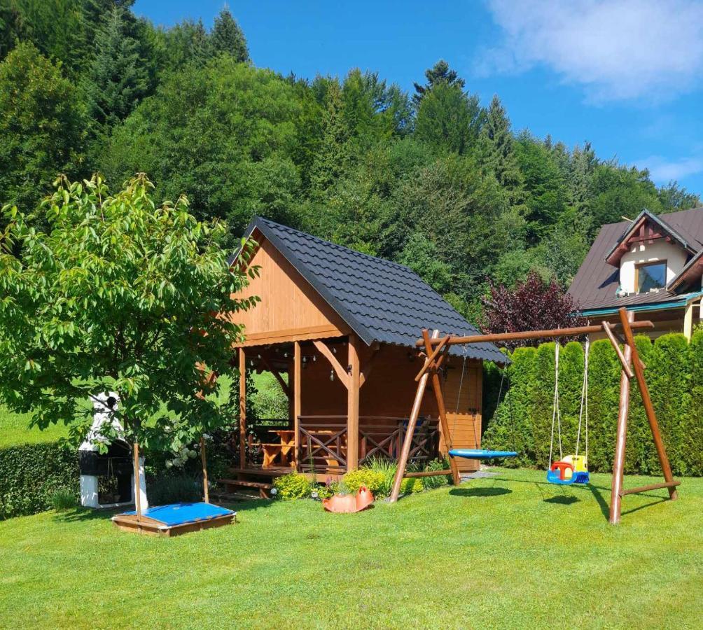 Apartamento Zakatek Pienin Grywald Exterior foto