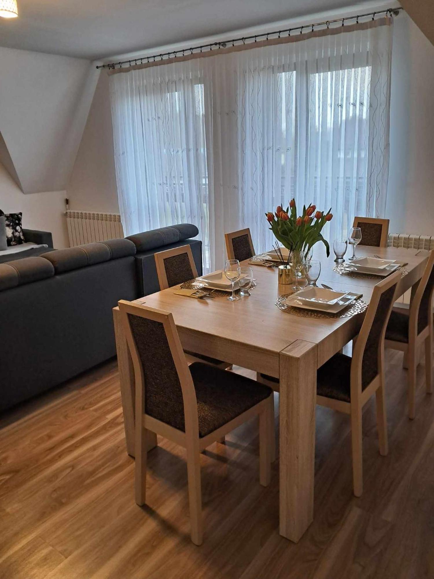 Apartamento Zakatek Pienin Grywald Exterior foto